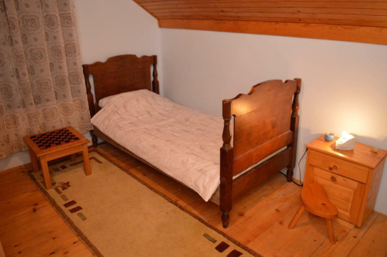 Mystic Forest Hostel Mitrovac Exterior photo